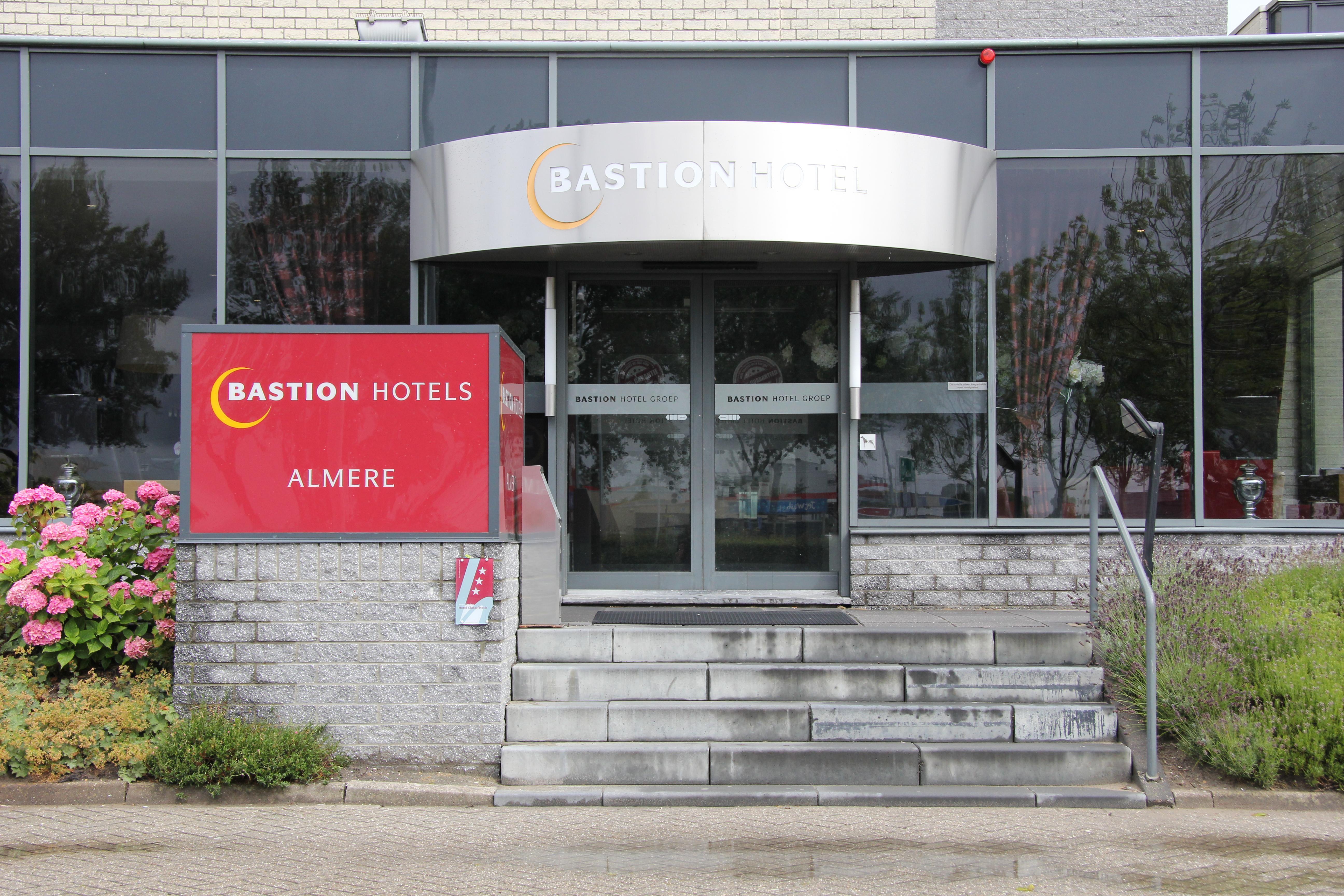 Bastion Hotel Almere Eksteriør billede
